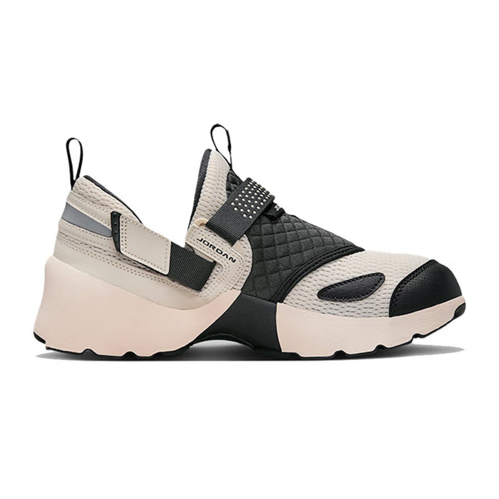 Nike TRUNNER LX: Tênis de corr - Women Shoes Running Nike avaliação e preço