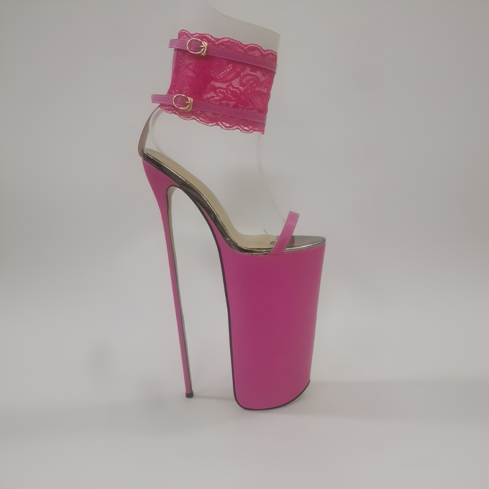 Sandálias de Plataforma Ultra  - Women'S Shoes In Size 12 avaliação e preço