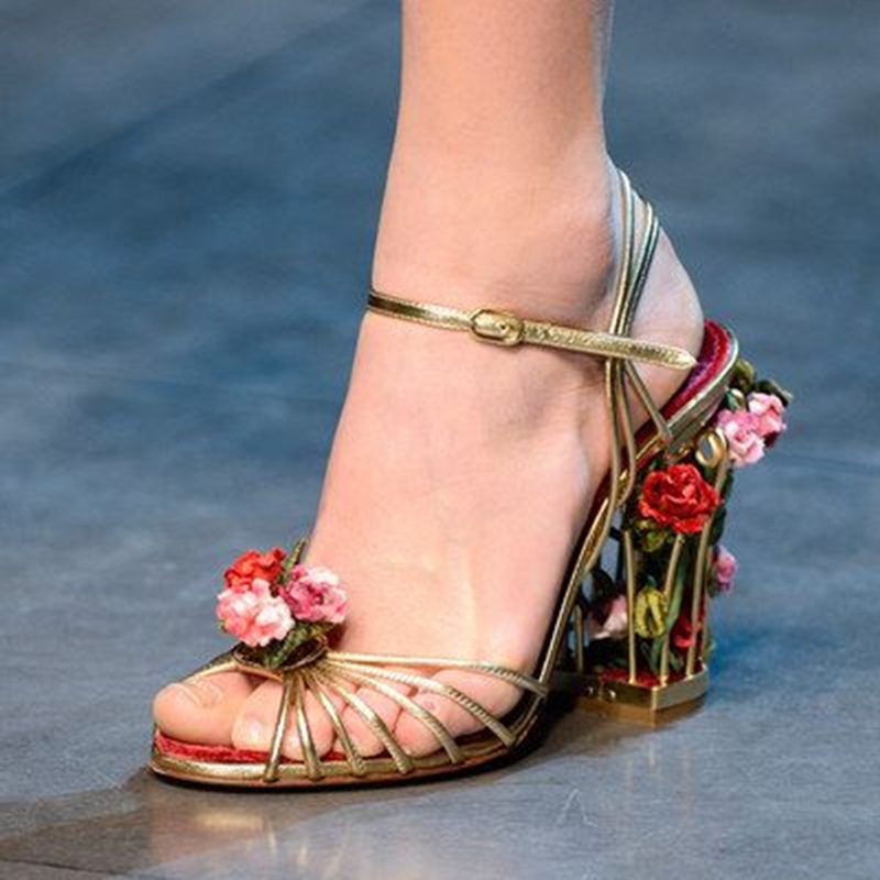 Luxo gaiola de pássaro sandáli - Metallic Heel Sandal avaliação e preço